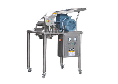 kupować Chilli Powder Grinder Machine, Ultra Fine Powder Grinder Machine 220-660 V. online manufacture
